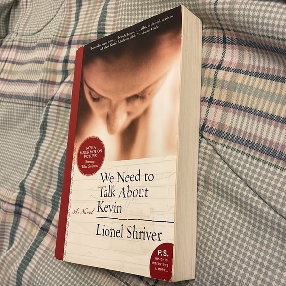 We Need To Talk About Kevin - Chapter Book - Picture 4 of 4